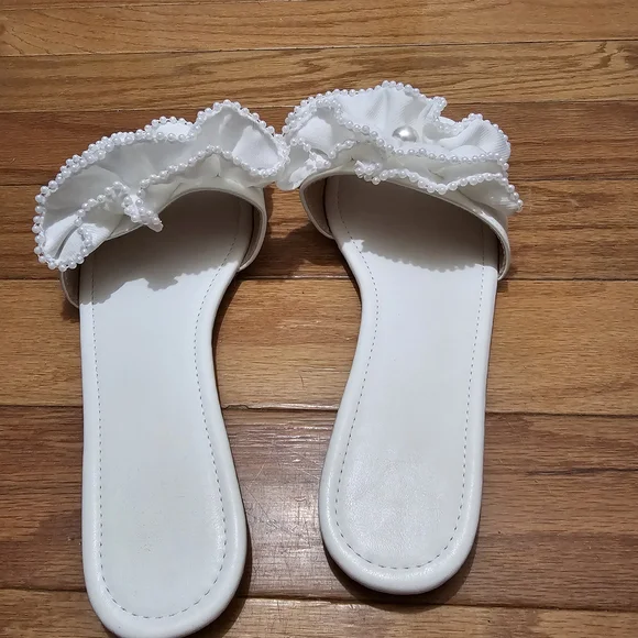 White Ruffled Slide Sandals with Pearls - Picture 3 of 5